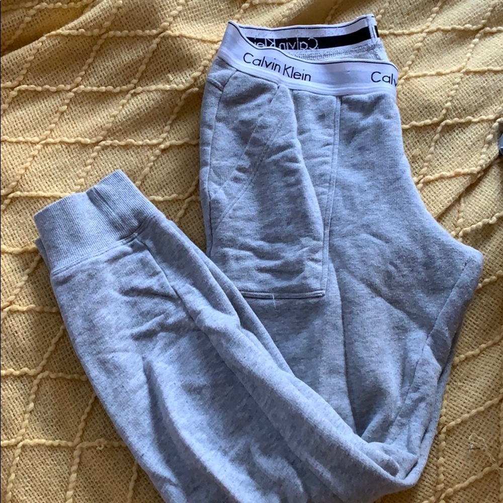 CALVIN KLEIN joggers